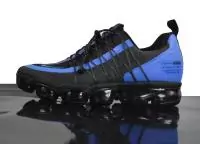 basket nike air vapormax run pas cher stripe blue